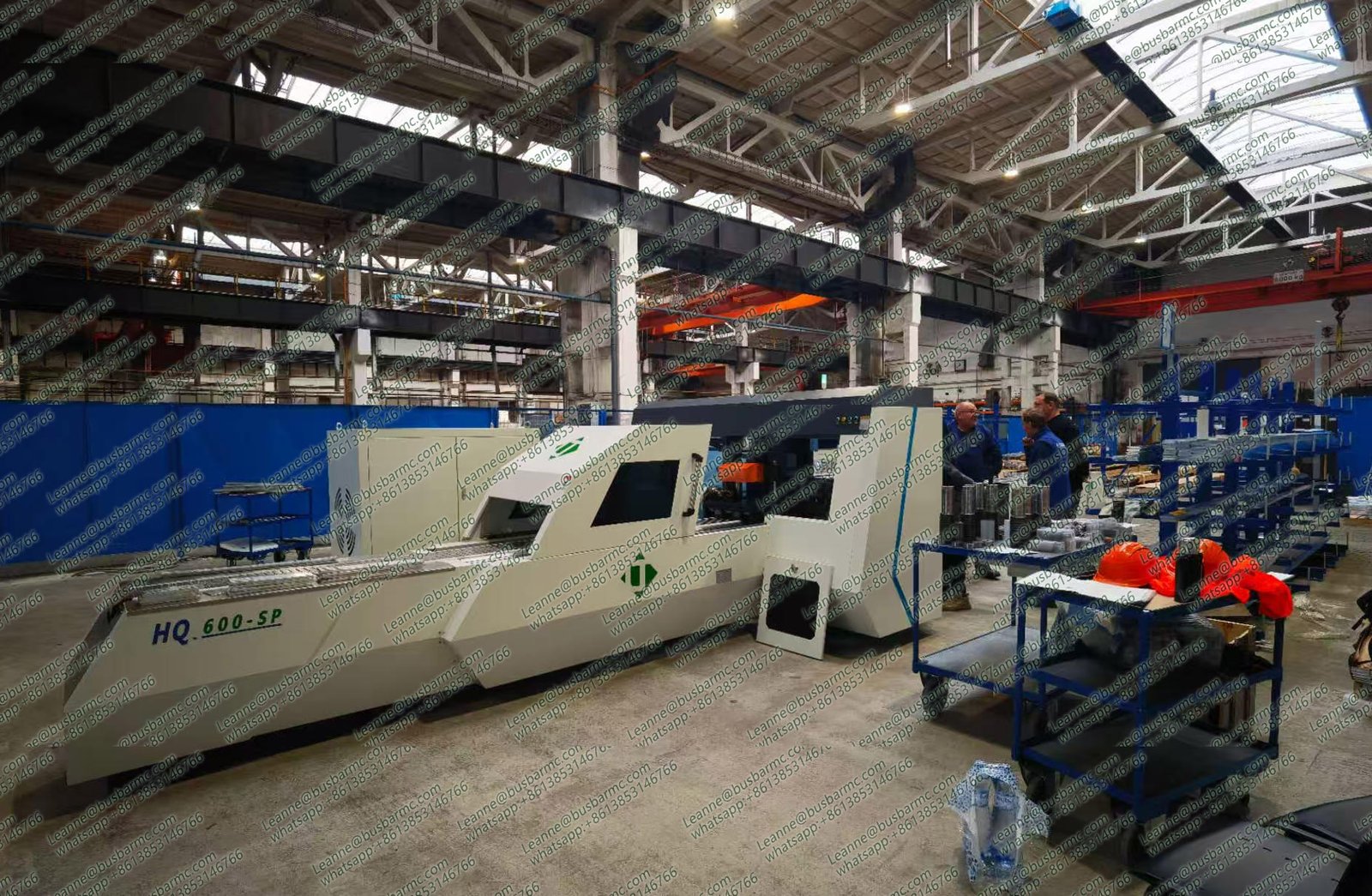 Instalación de punzonadora y cizalla CNC para barras de cobre en Europa